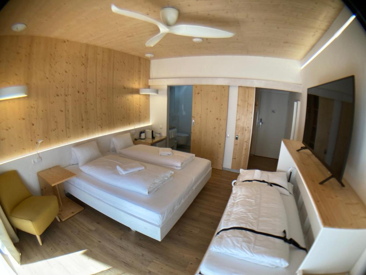 Seehotel Am Hallstaettersee Modern Rooms Obertraun Extérieur photo