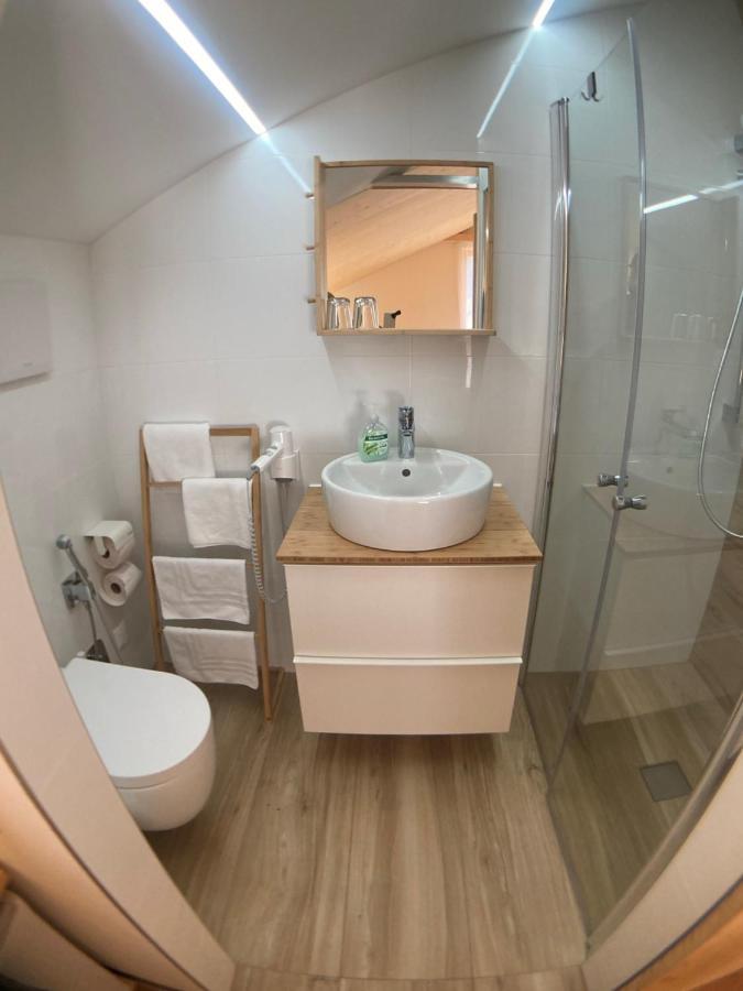 Seehotel Am Hallstaettersee Modern Rooms Obertraun Extérieur photo
